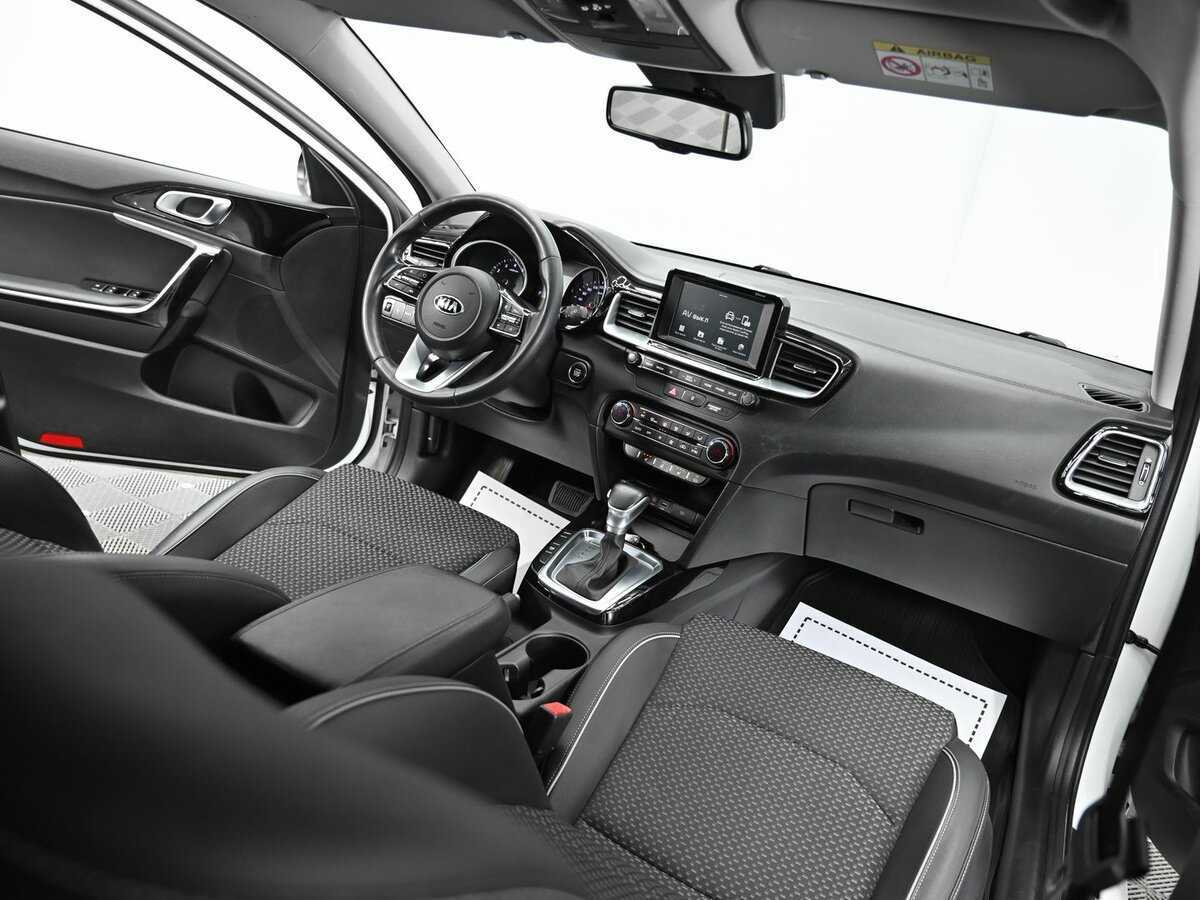 Kia Ceed, 2019 Фото №9