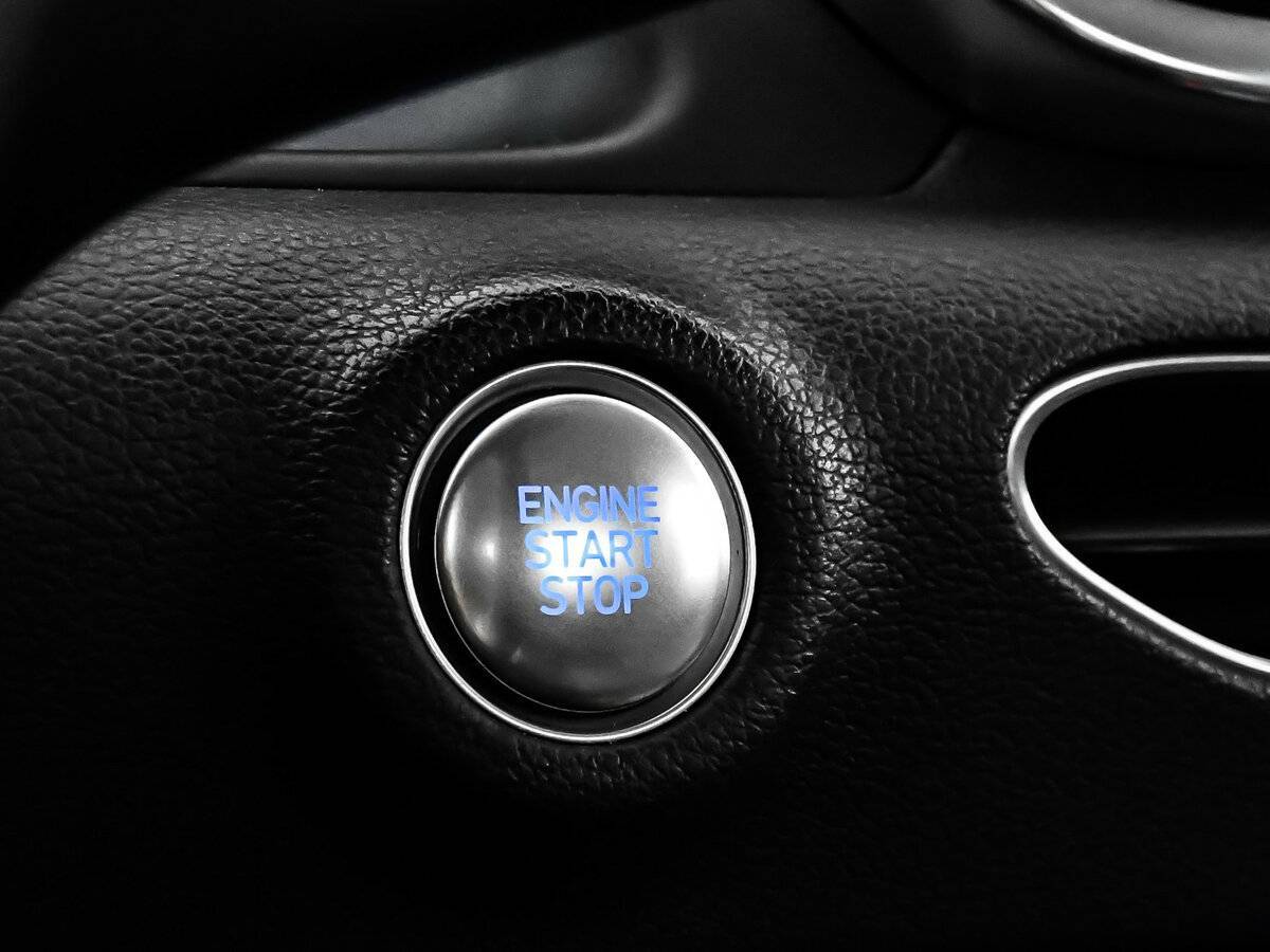 Hyundai Sonata, 2019 Фото №16