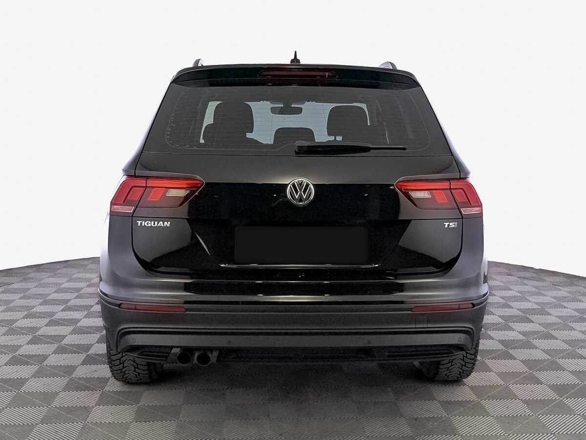 Volkswagen Tiguan, 2018 Фото №6