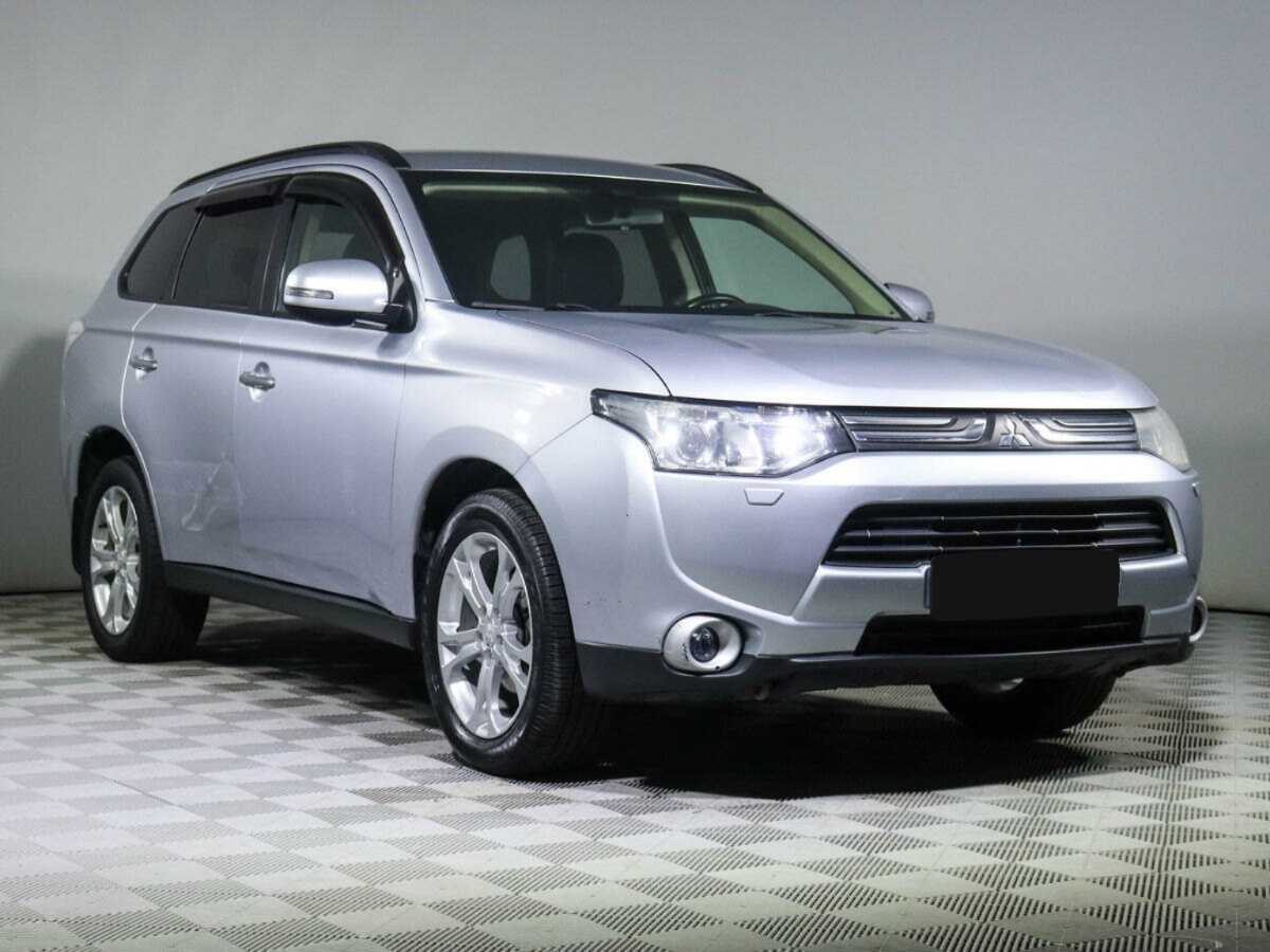 Mitsubishi Outlander, 2012 Фото №3