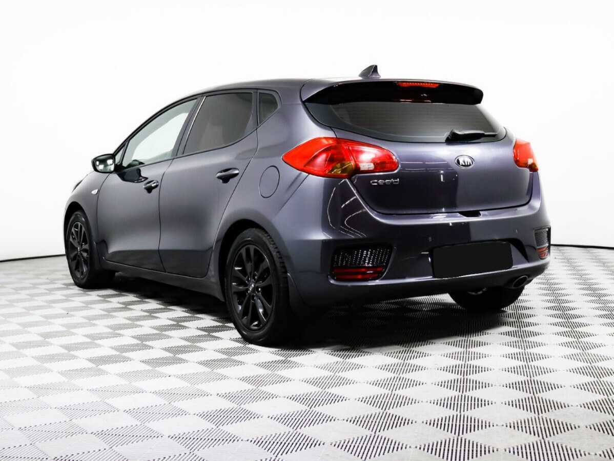 Kia Ceed, 2018 Фото №6