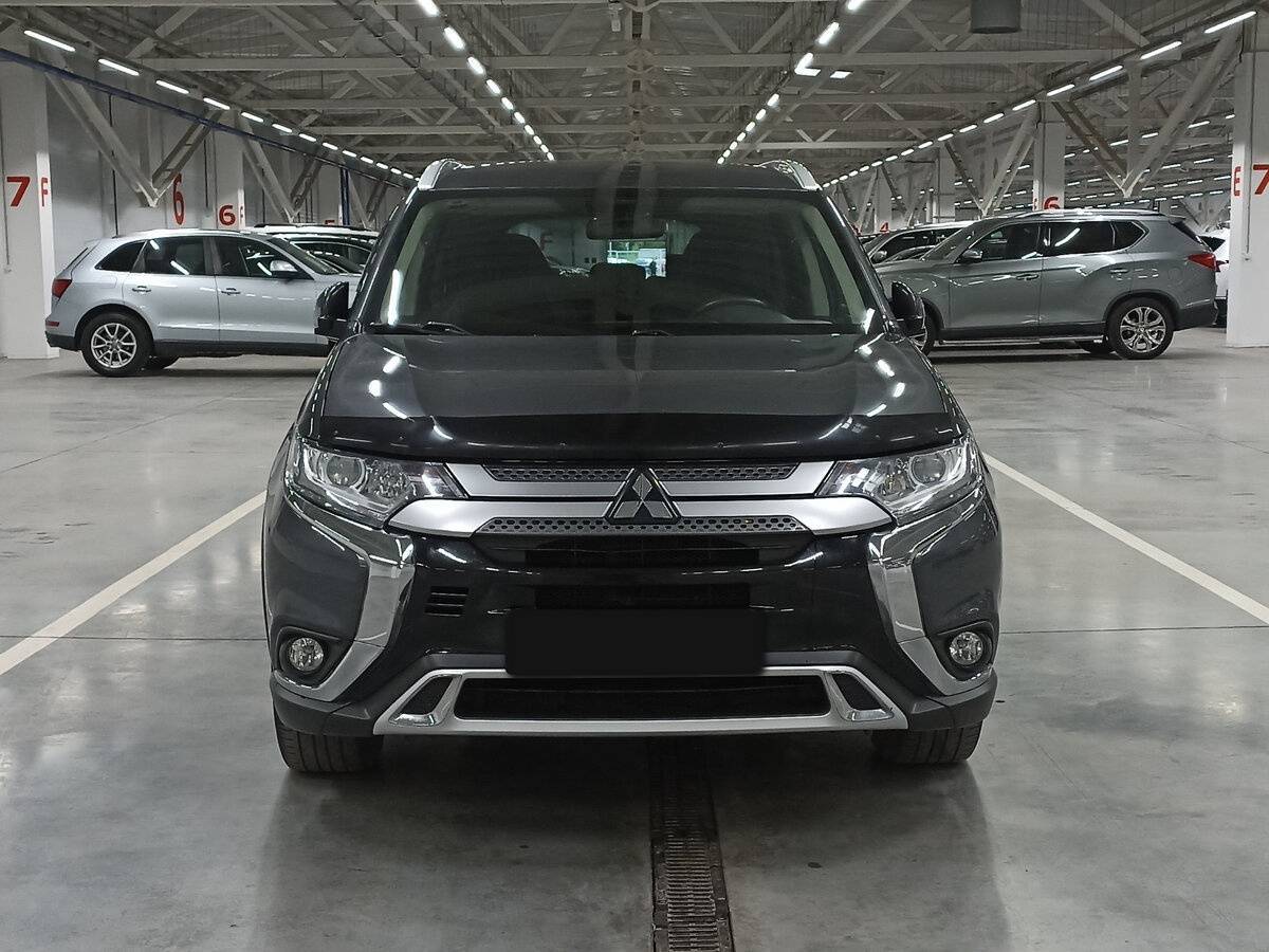 Mitsubishi Outlander, 2020 Фото №2