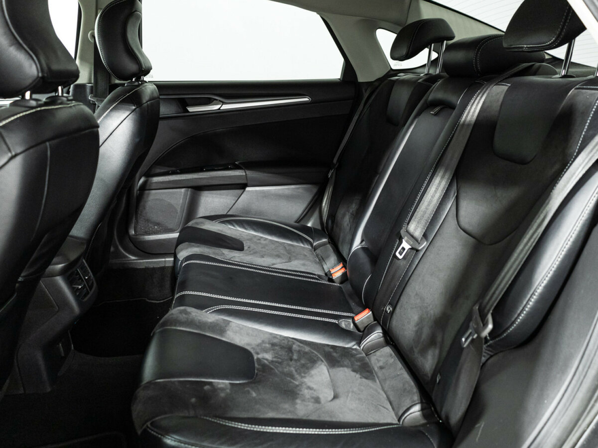 Ford Mondeo V, 2016 Фото №8