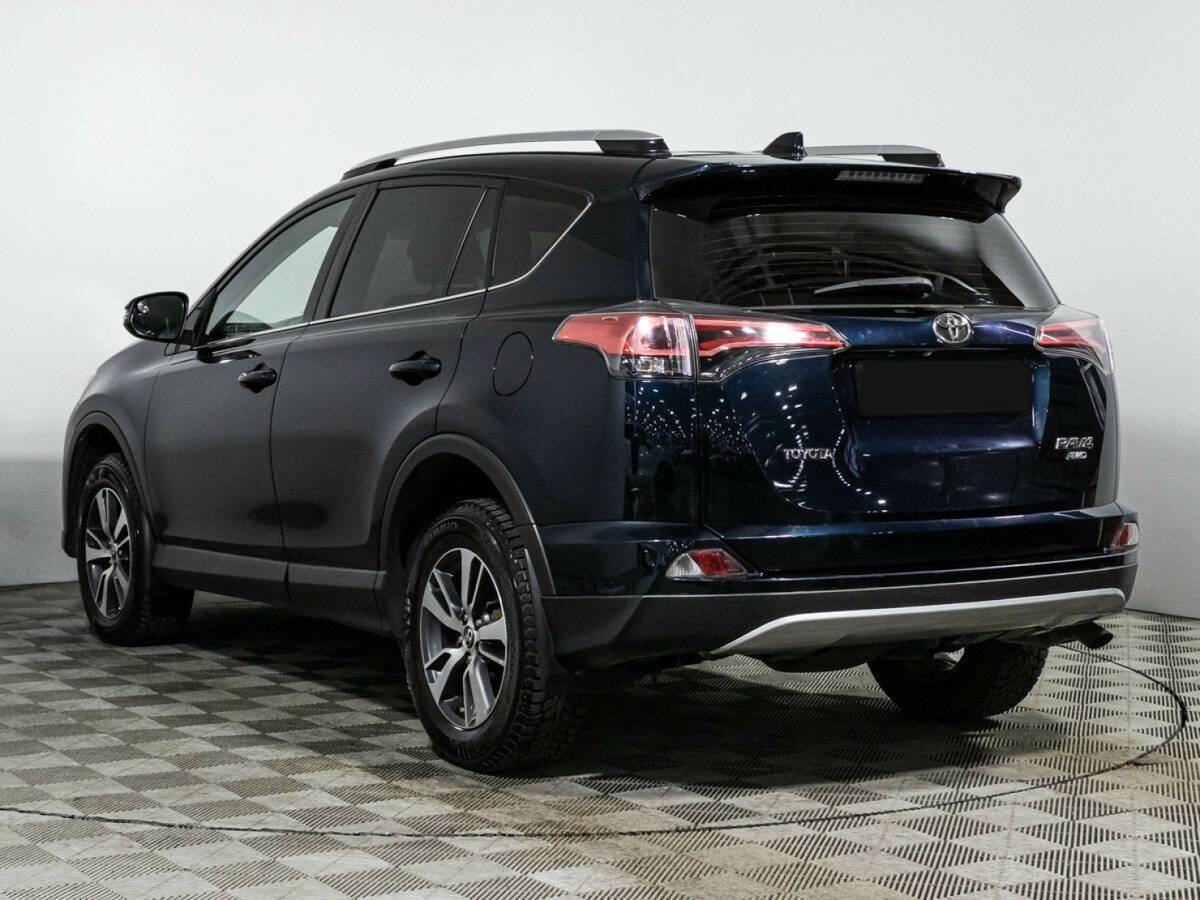 Toyota RAV4, 2018 Фото №7