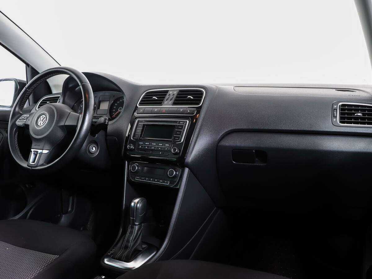 Volkswagen Polo, 2014 Фото №9