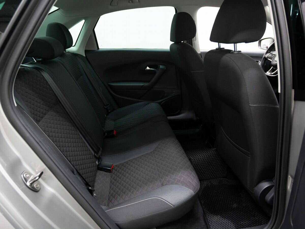 Volkswagen Polo, 2018 Фото №10