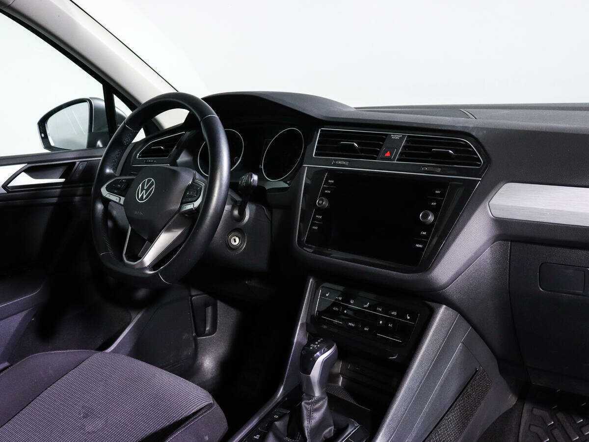 Volkswagen Tiguan, 2021 Фото №6