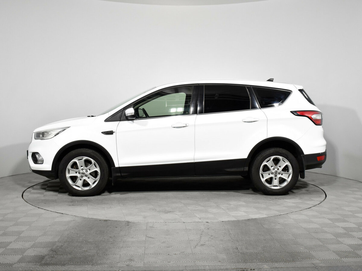 Ford Kuga II Рестайлинг, 2017 Фото №6