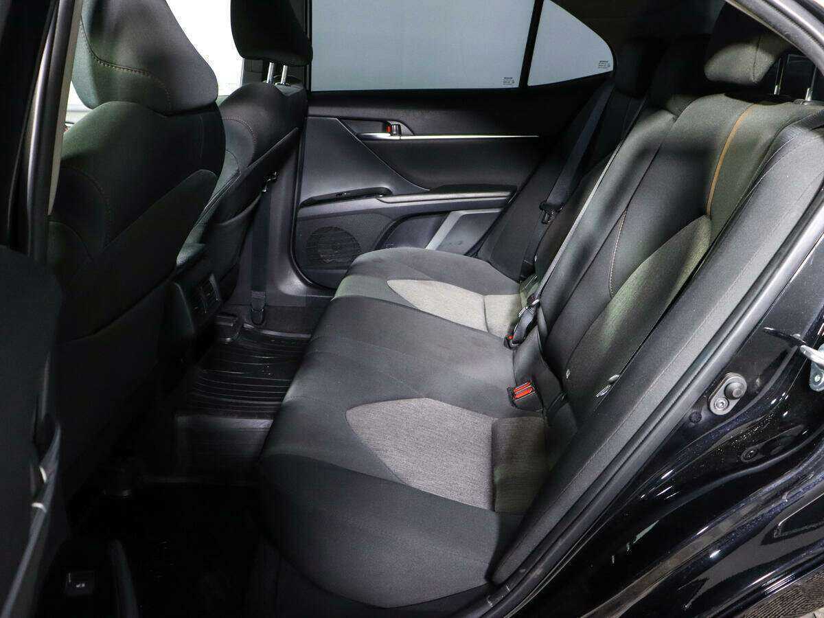 Toyota Camry, 2021 Фото №10