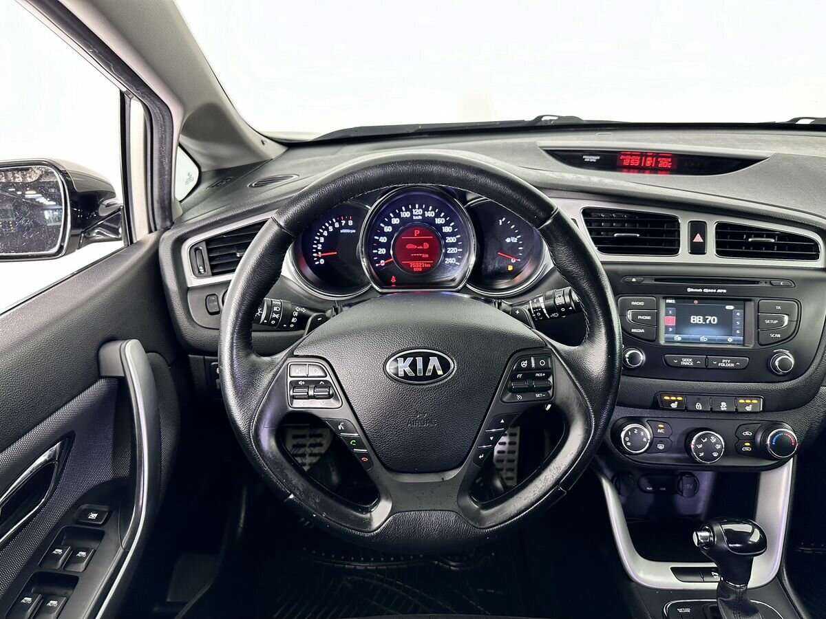 Kia Ceed, 2014 Фото №12