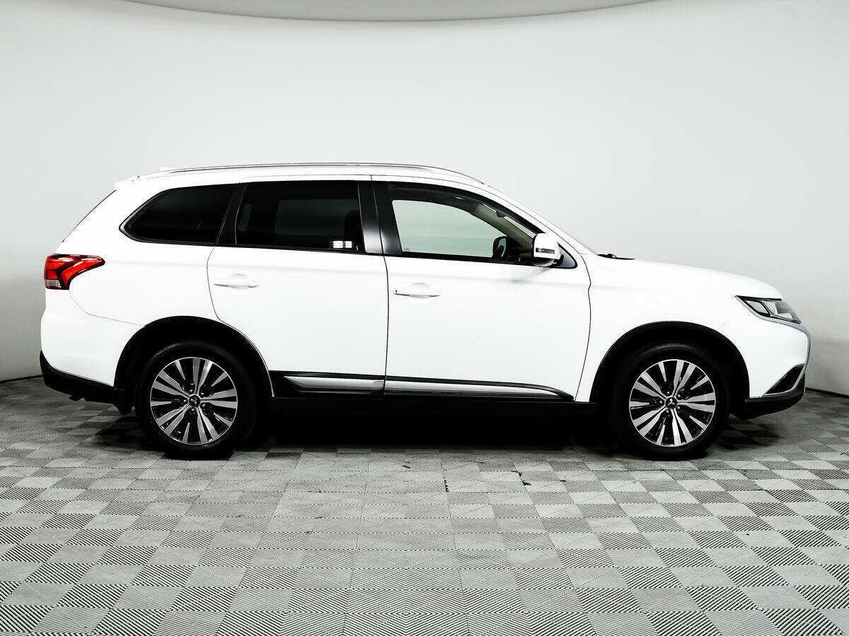 Mitsubishi Outlander, 2019 Фото №4
