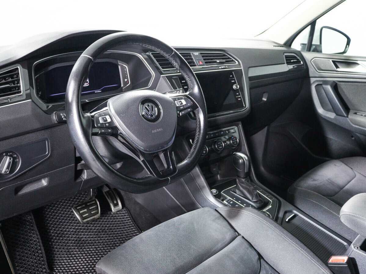 Volkswagen Tiguan, 2019 Фото №14