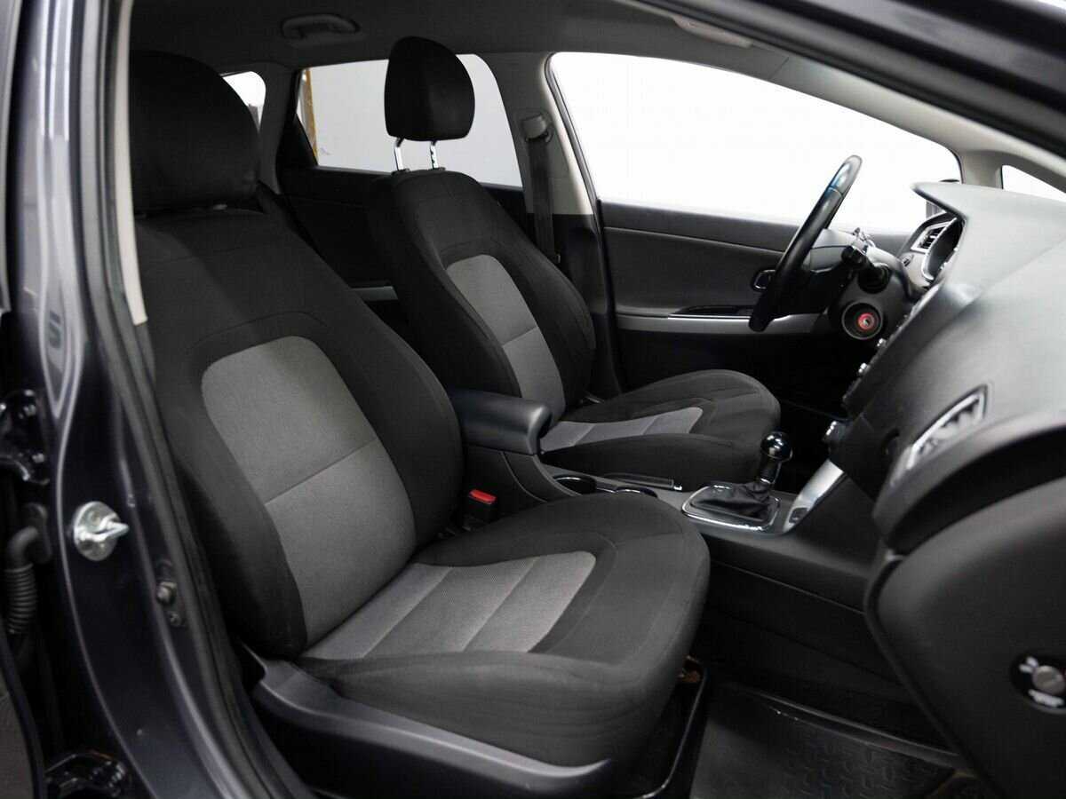 Kia Ceed, 2015 Фото №13