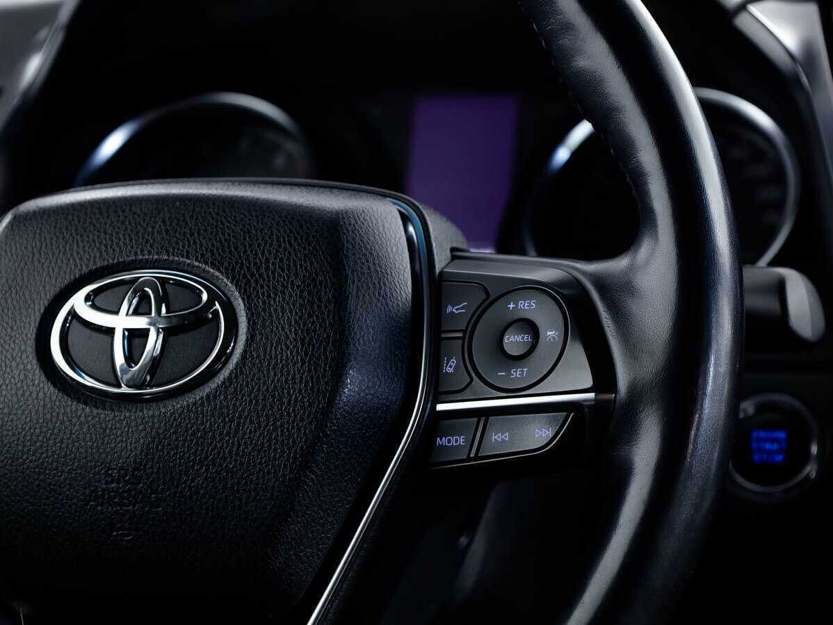 Toyota Camry, 2020 Фото №10