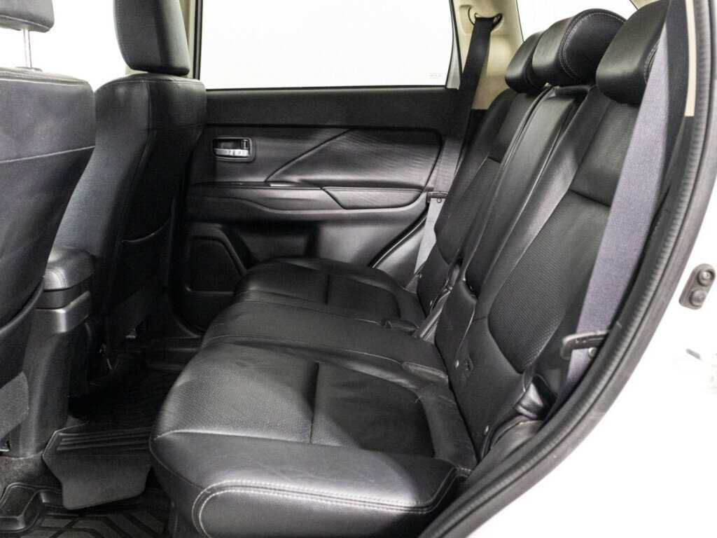 Mitsubishi Outlander, 2016 Фото №10