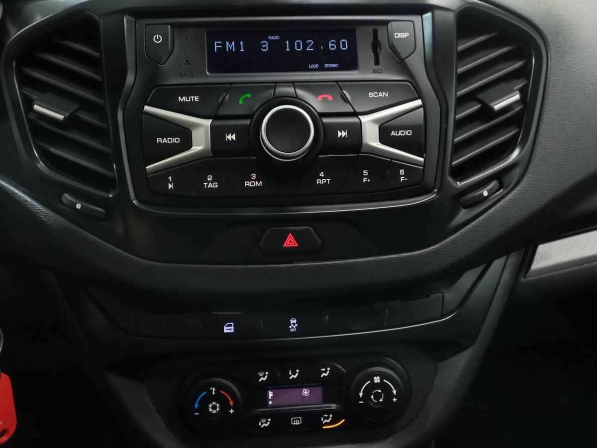 Lada (ВАЗ) Vesta SW, 2021 Фото №13