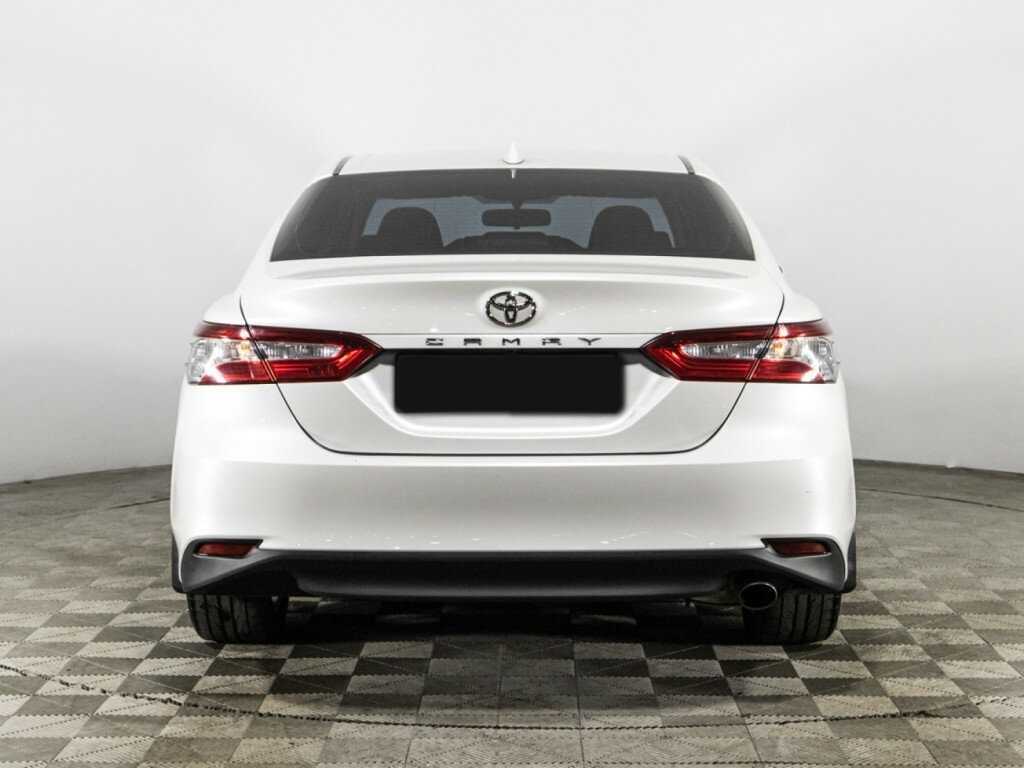 Toyota Camry, 2021 Фото №6