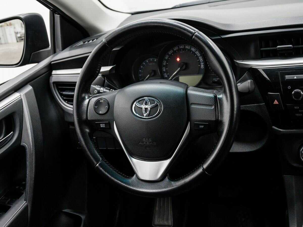 Toyota Corolla, 2015 Фото №12