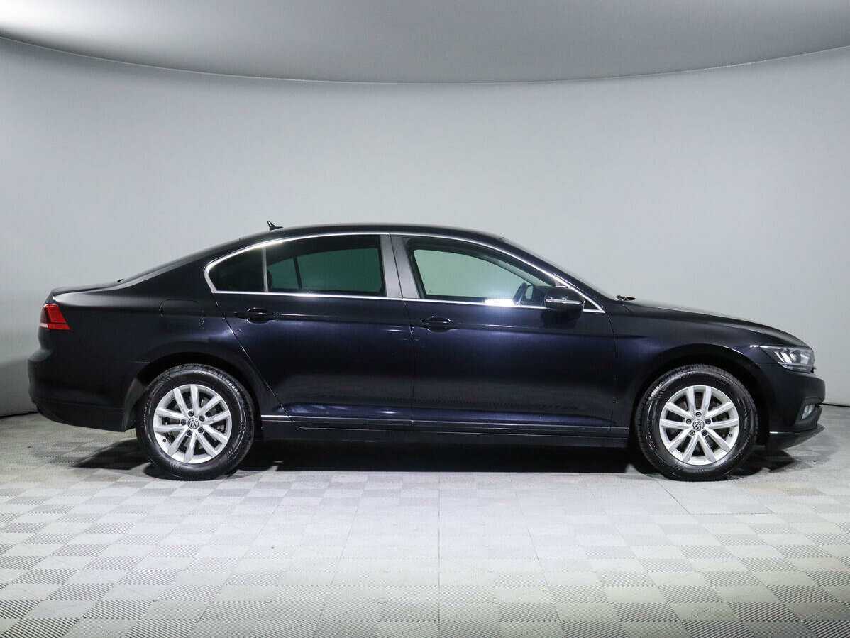 Volkswagen Passat, 2020 Фото №4