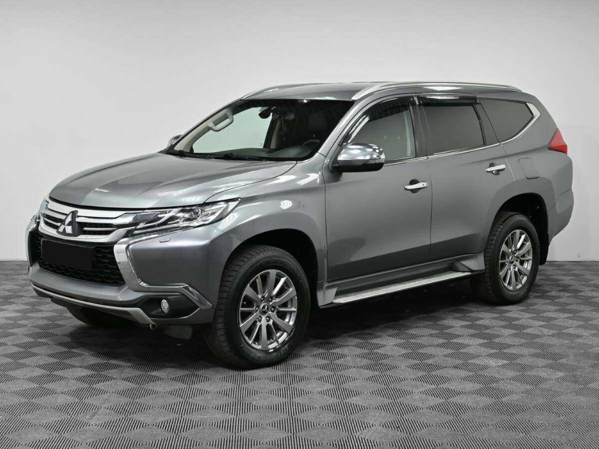 Mitsubishi Pajero Sport, 2017 Фото №1