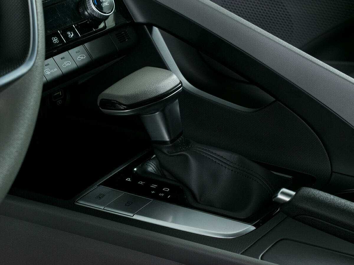 Hyundai Elantra, 2021 Фото №15