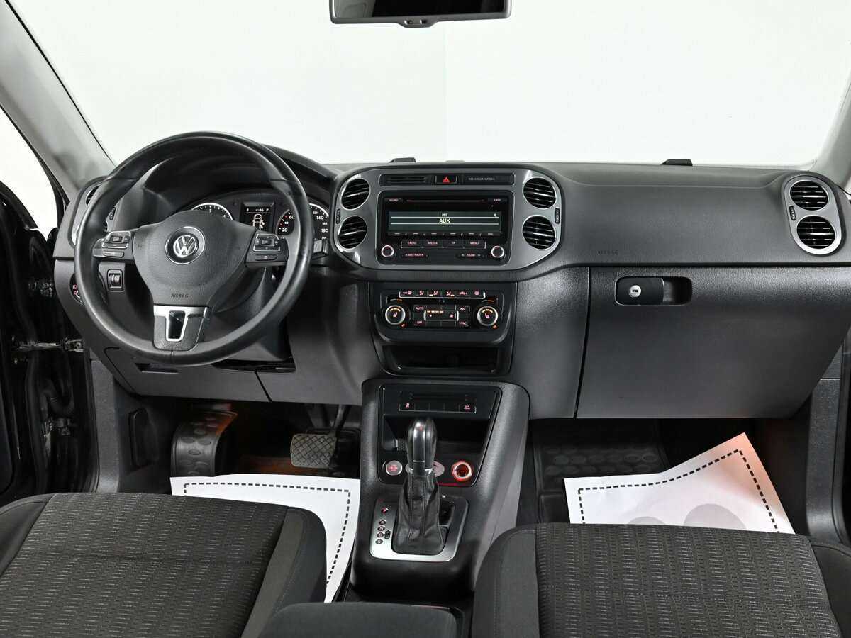 Volkswagen Tiguan, 2013 Фото №8