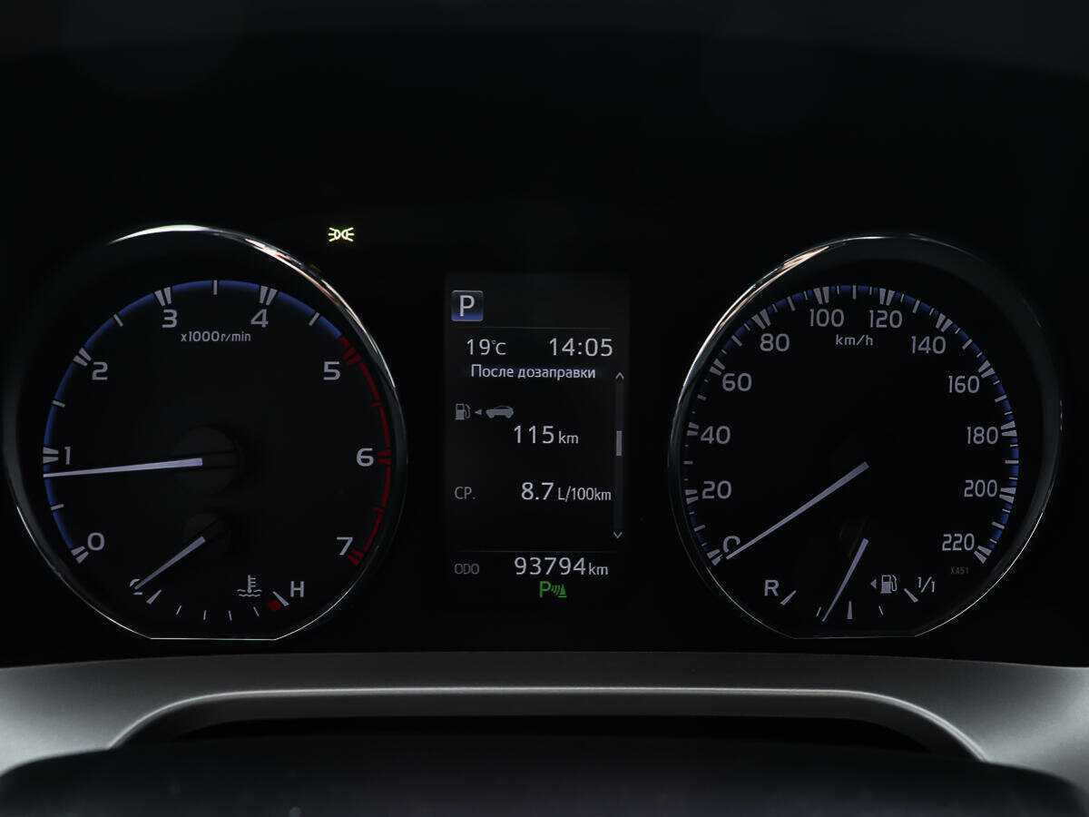 Toyota RAV4, 2018 Фото №14