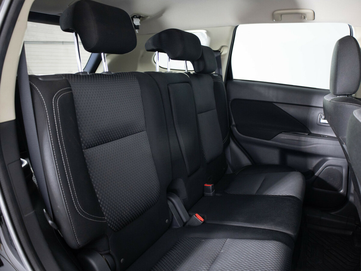 Mitsubishi Outlander III Рестайлинг 3, 2019 Фото №17