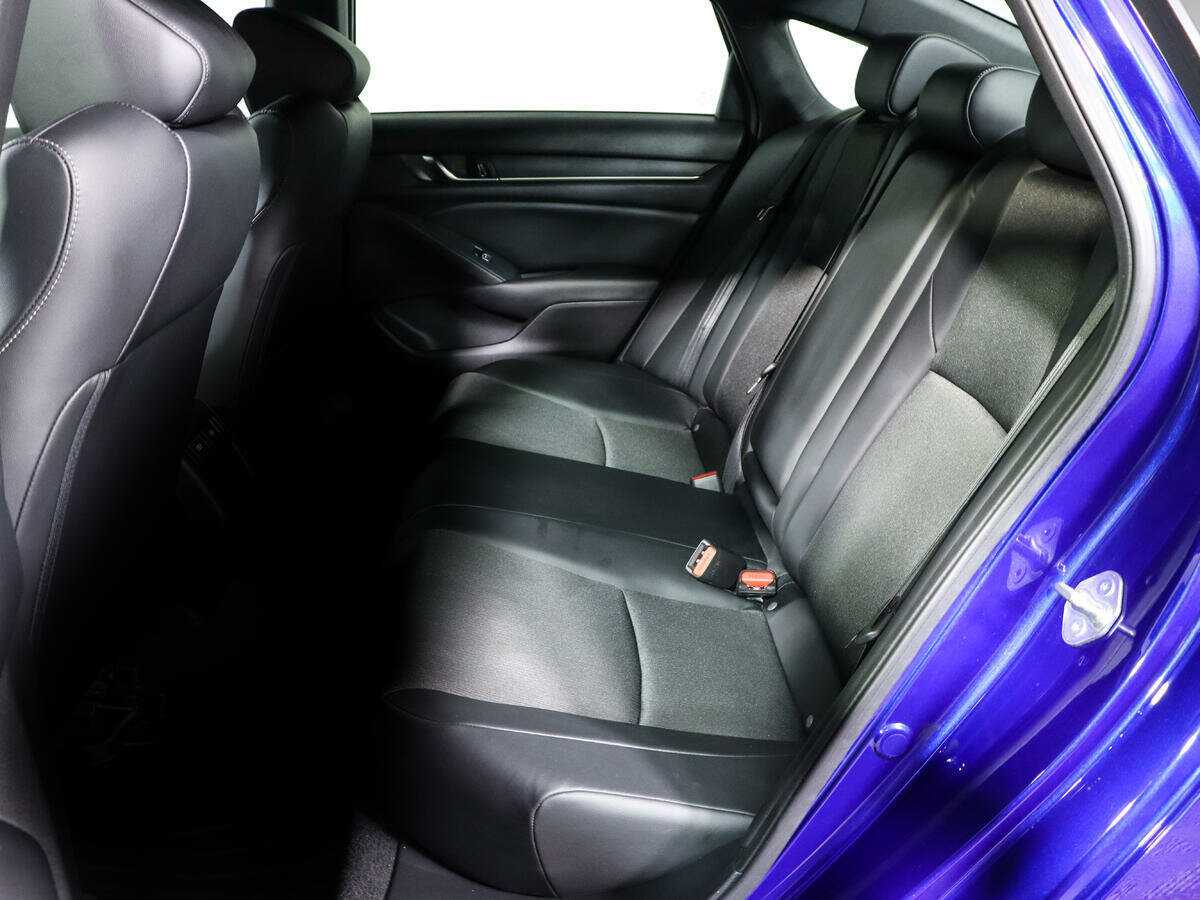 Honda Accord, 2022 Фото №7