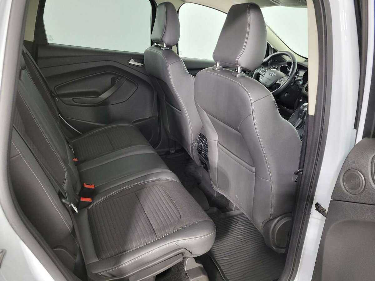 Ford Kuga, 2018 Фото №16