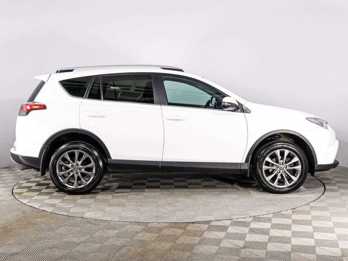 Toyota RAV4, 2018 Фото №4
