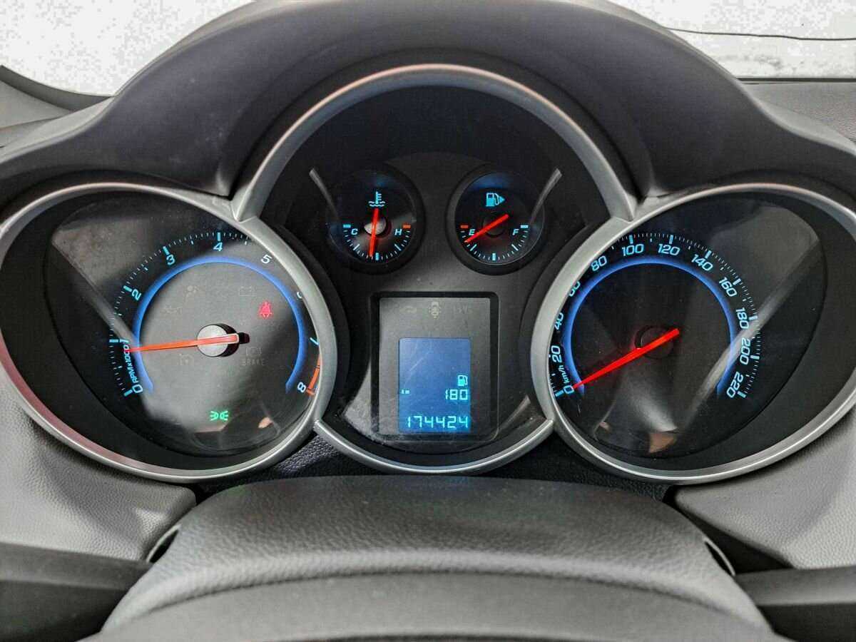 Chevrolet Cruze, 2013 Фото №13