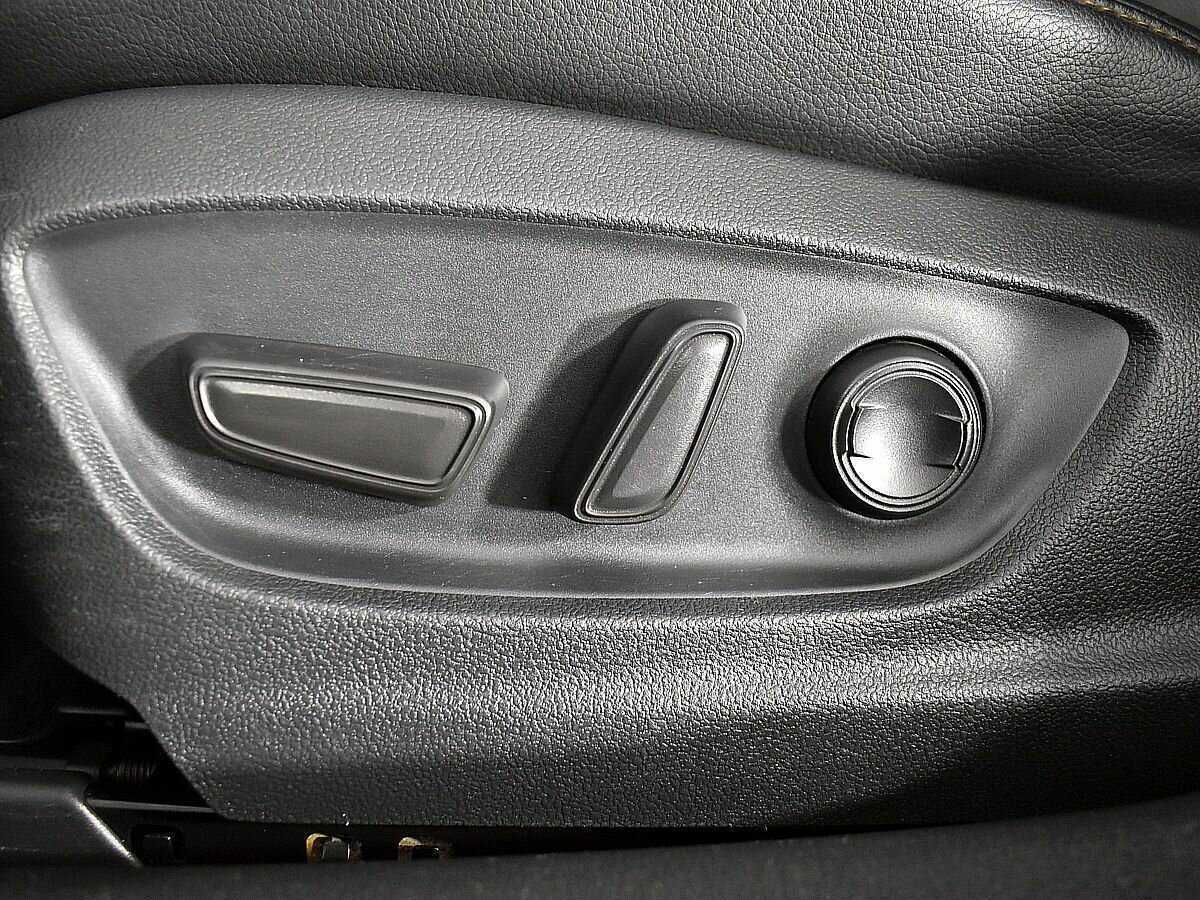 Toyota Camry, 2019 Фото №17