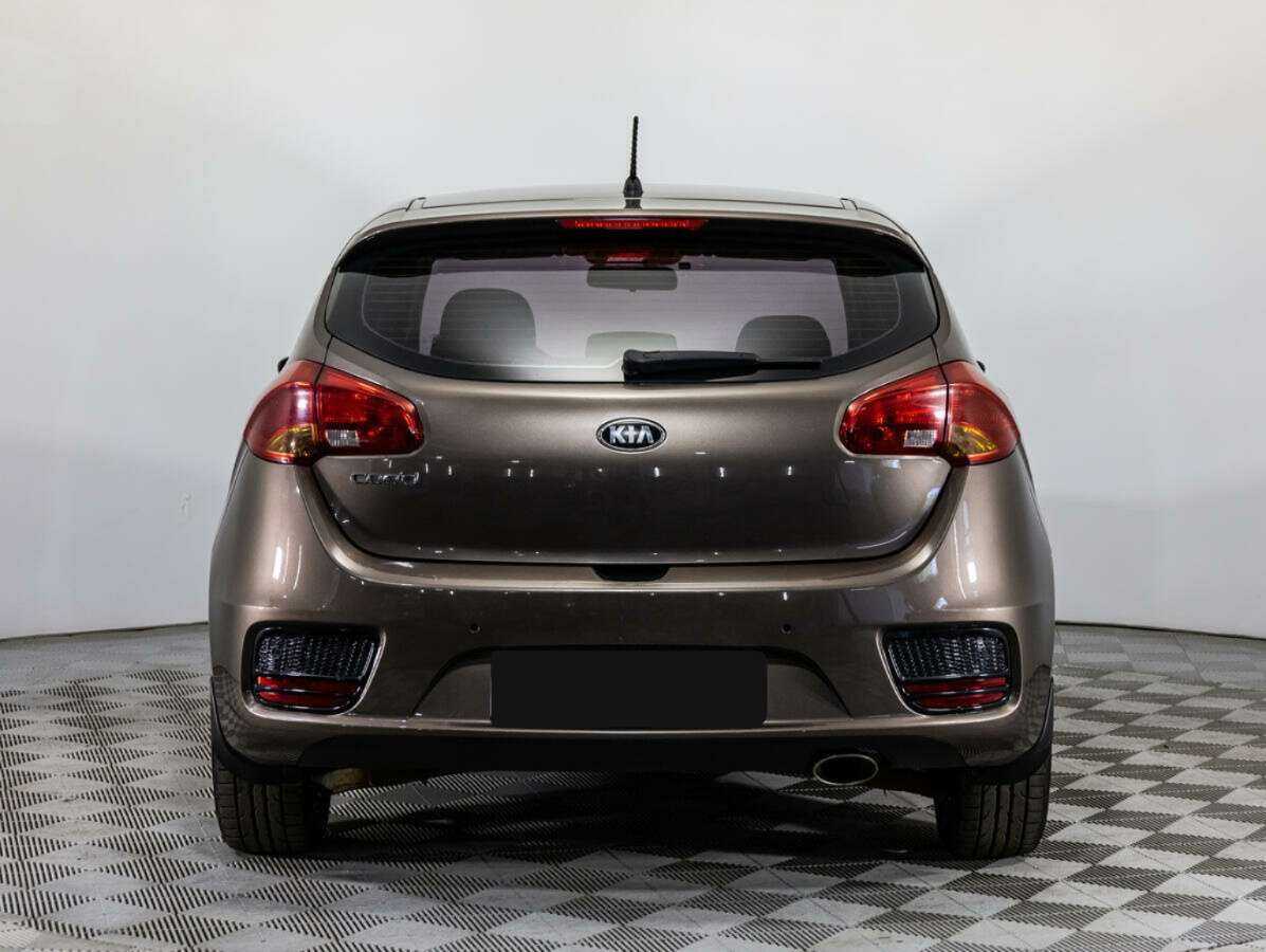 Kia Ceed, 2015 Фото №6