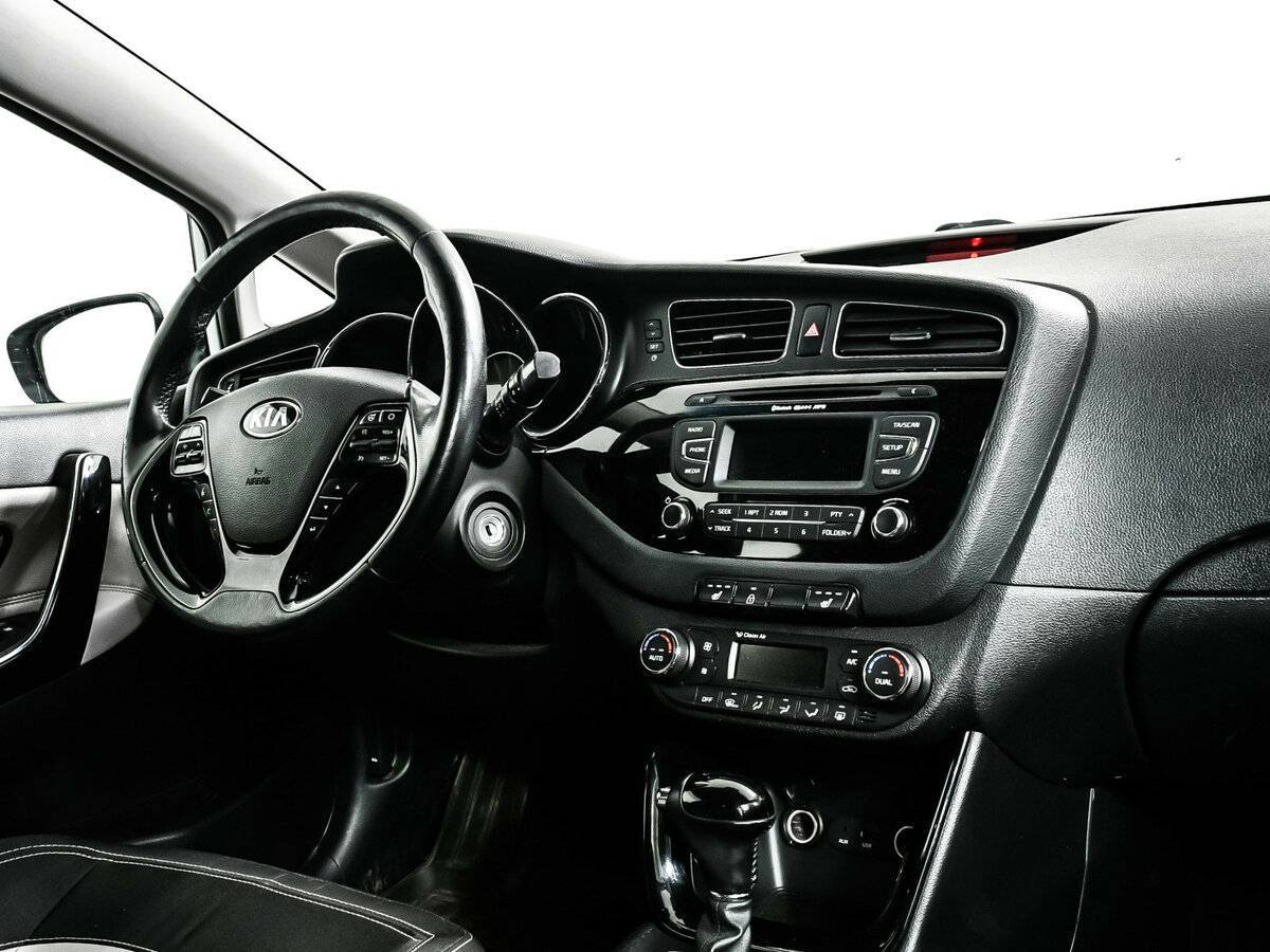 Kia Ceed, 2012 Фото №9