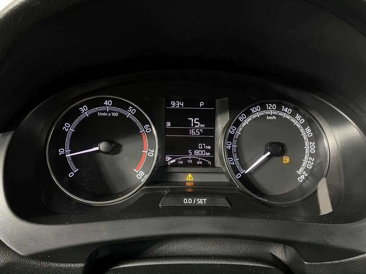 Skoda Rapid, 2018 Фото №16