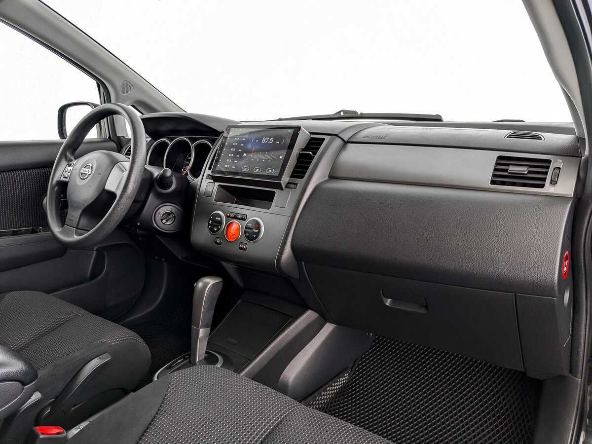 Nissan Tiida, 2013 Фото №9