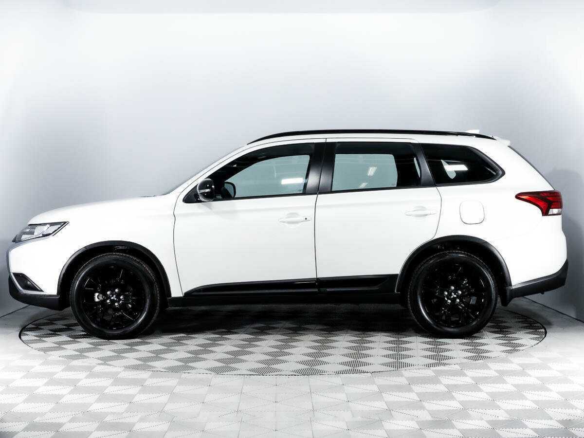 Mitsubishi Outlander, 2021 Фото №8