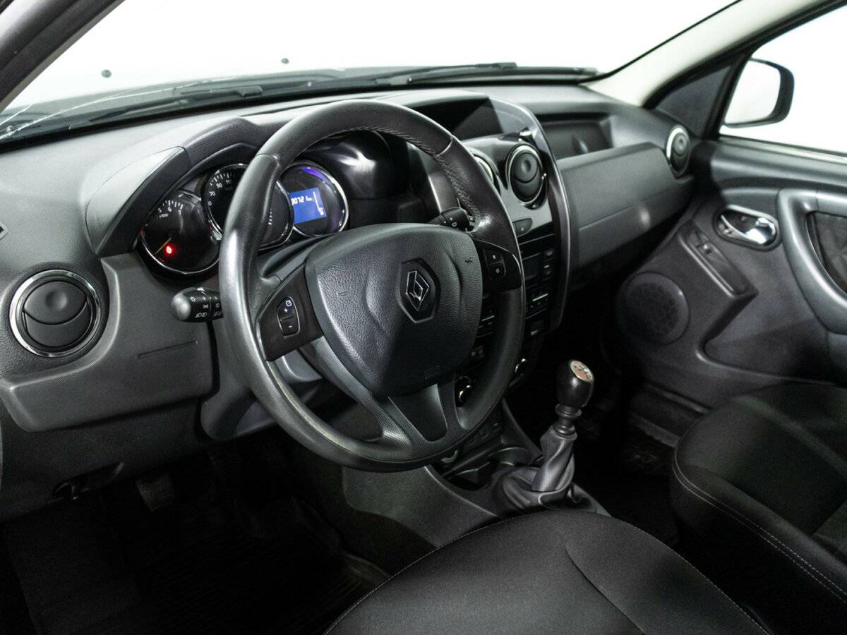 Renault Duster I Рестайлинг, 2017 Фото №11
