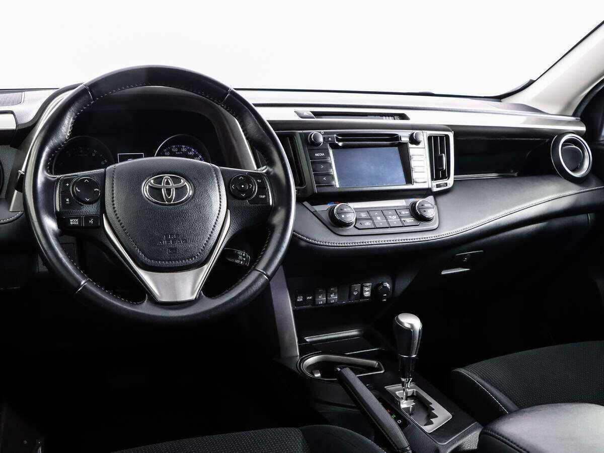 Toyota RAV4, 2015 Фото №8