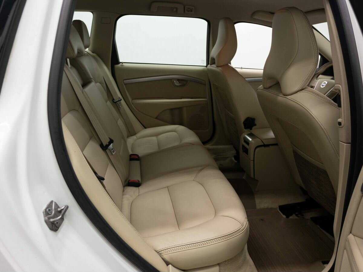 Volvo XC70, 2014 Фото №11