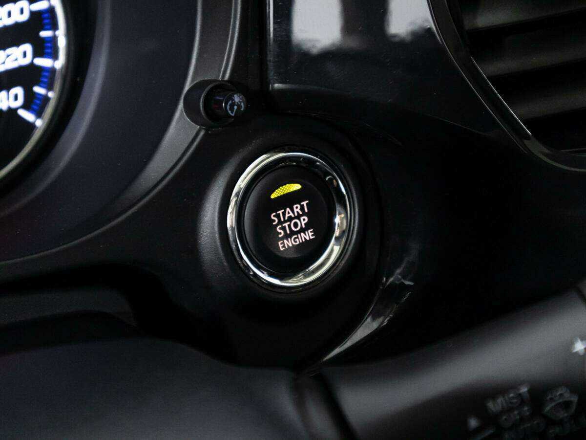 Mitsubishi Outlander, 2022 Фото №17