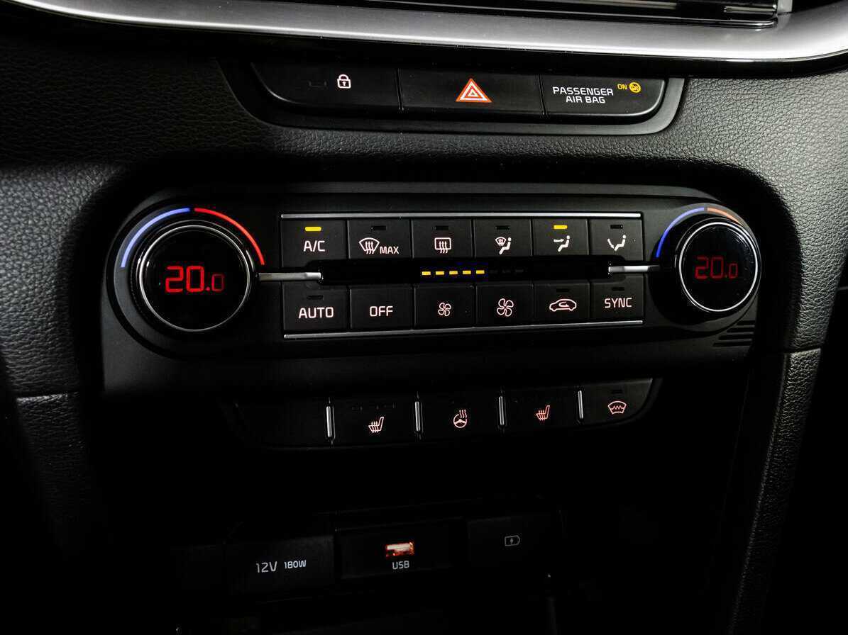 Kia Ceed, 2021 Фото №14