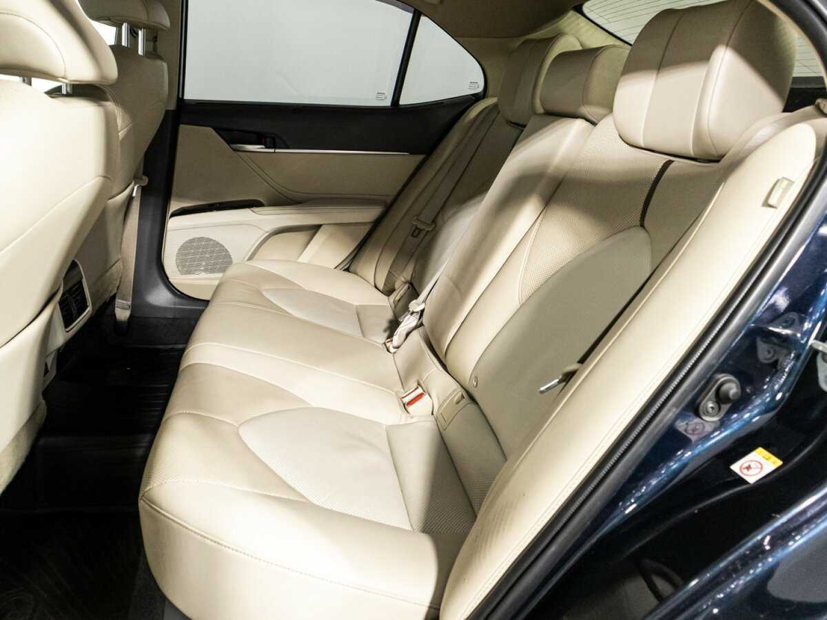 Toyota Camry, 2018 Фото №10