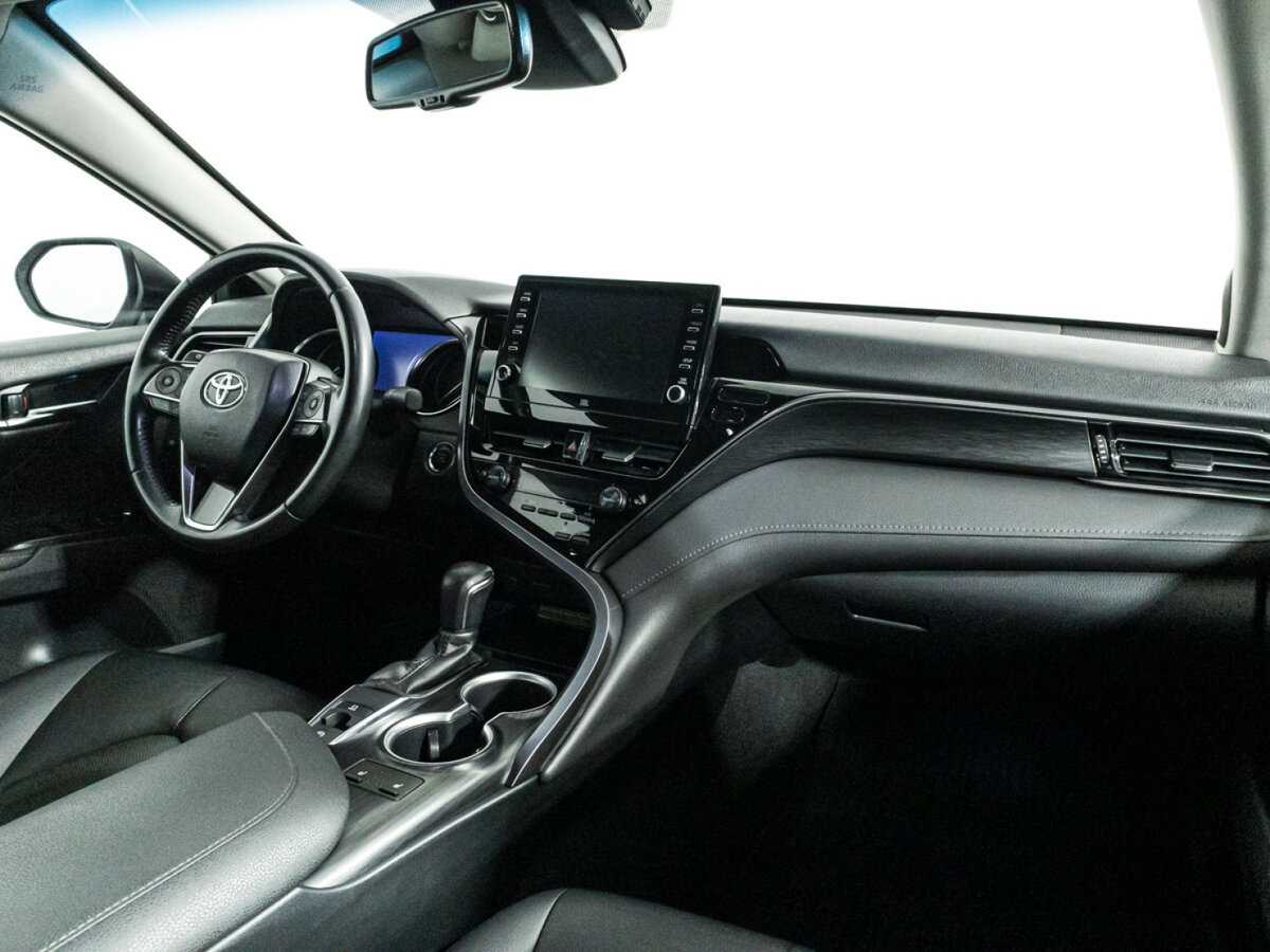 Toyota Camry, 2021 Фото №8