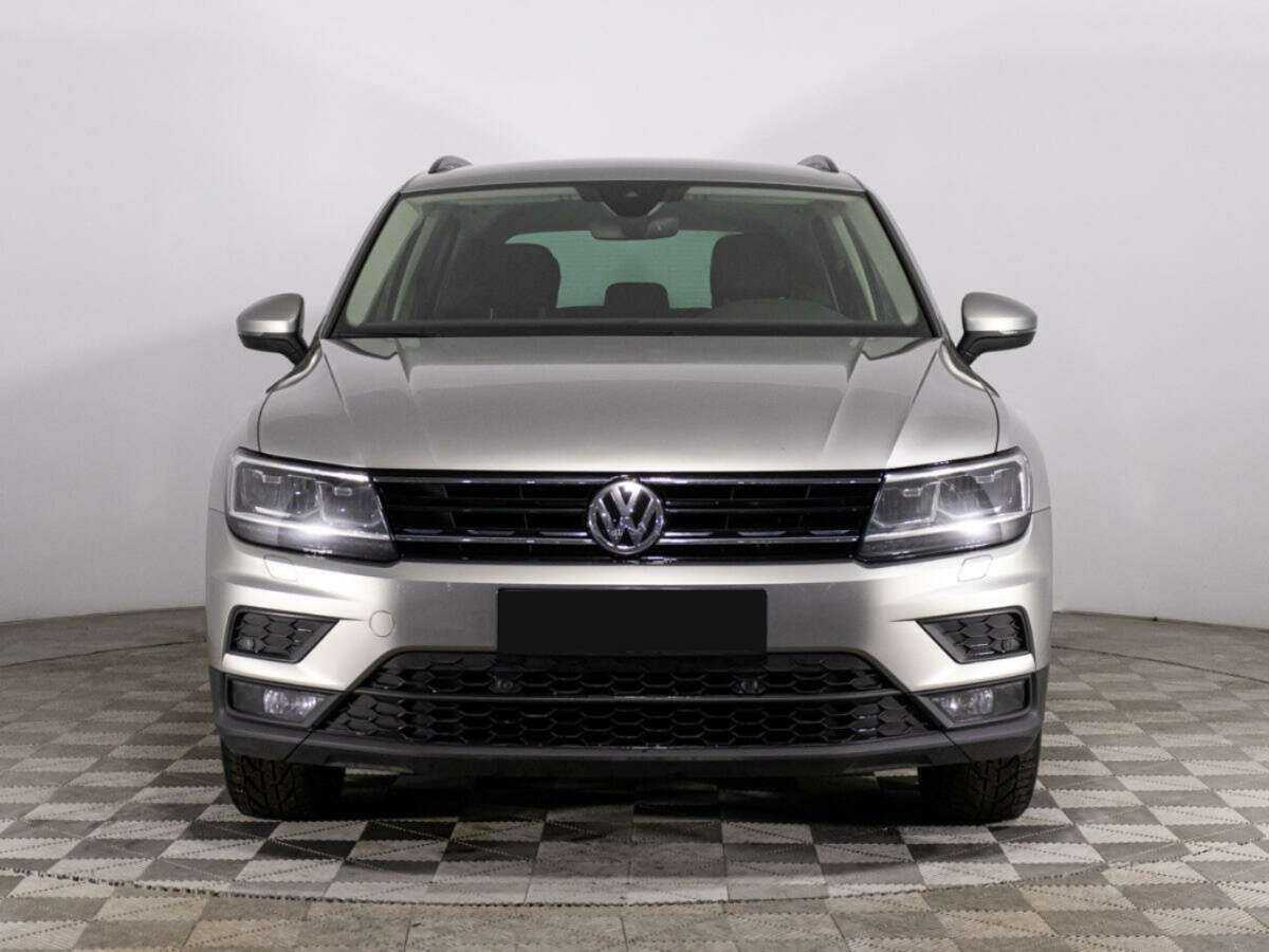 Volkswagen Tiguan, 2019 Фото №2