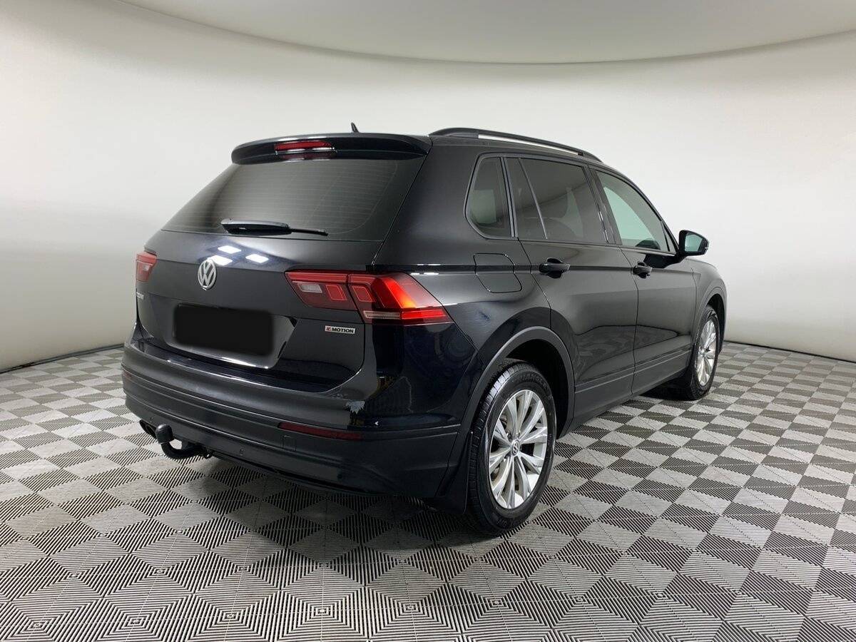Volkswagen Tiguan, 2019 Фото №5