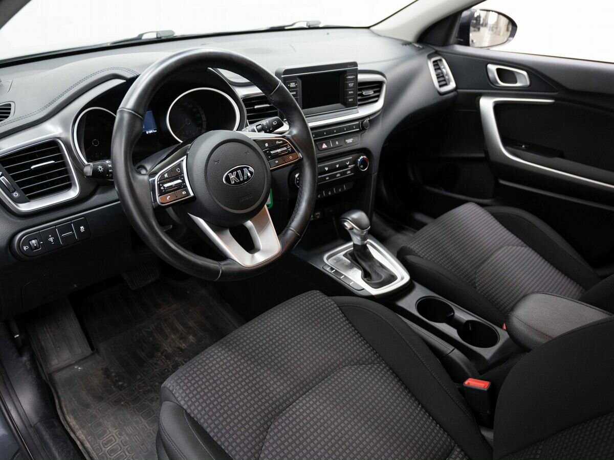 Kia Ceed, 2018 Фото №7