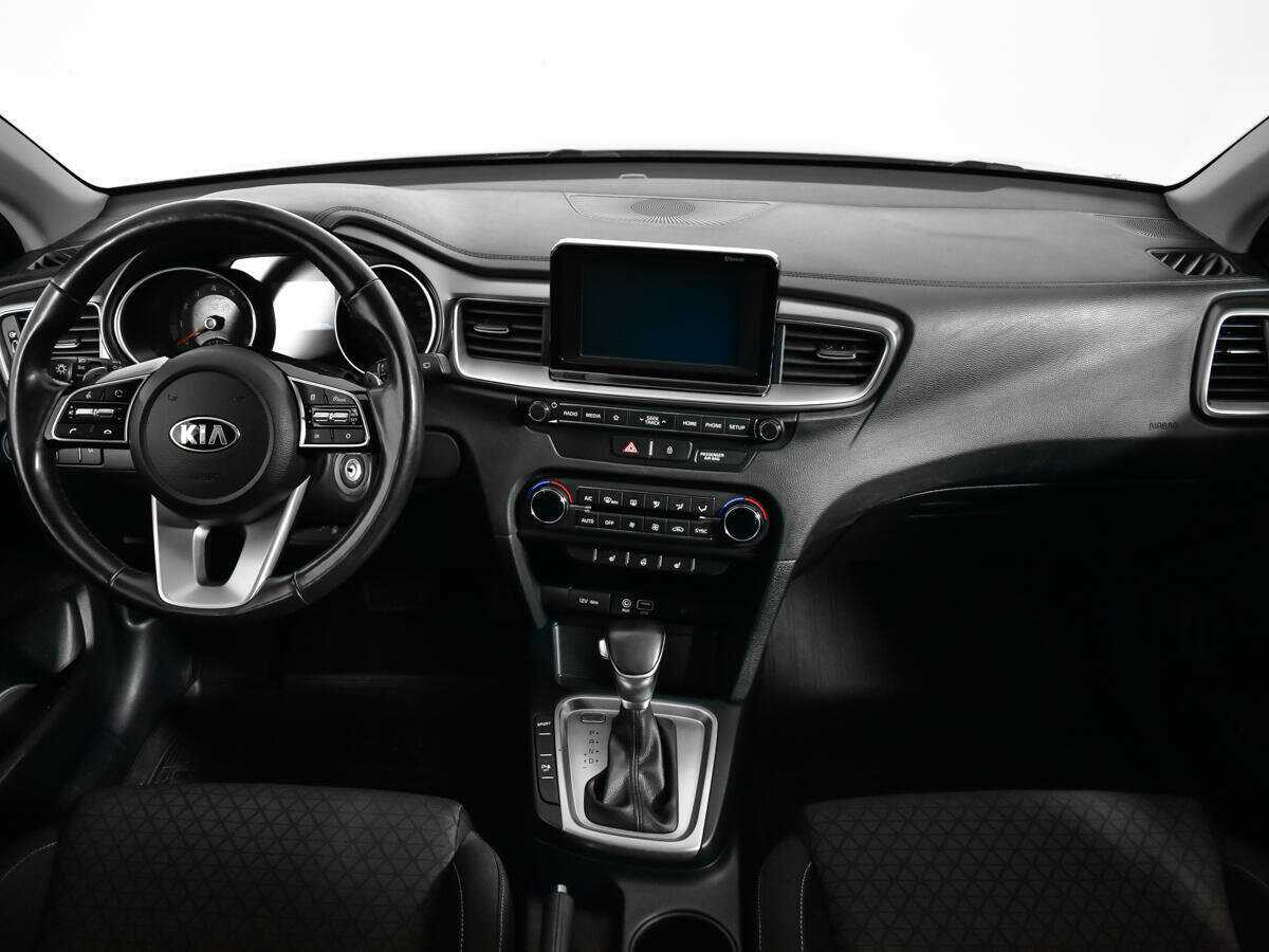 Kia Ceed, 2019 Фото №12
