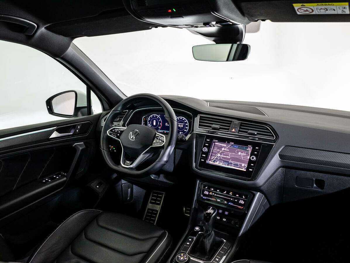 Volkswagen Tiguan, 2021 Фото №25
